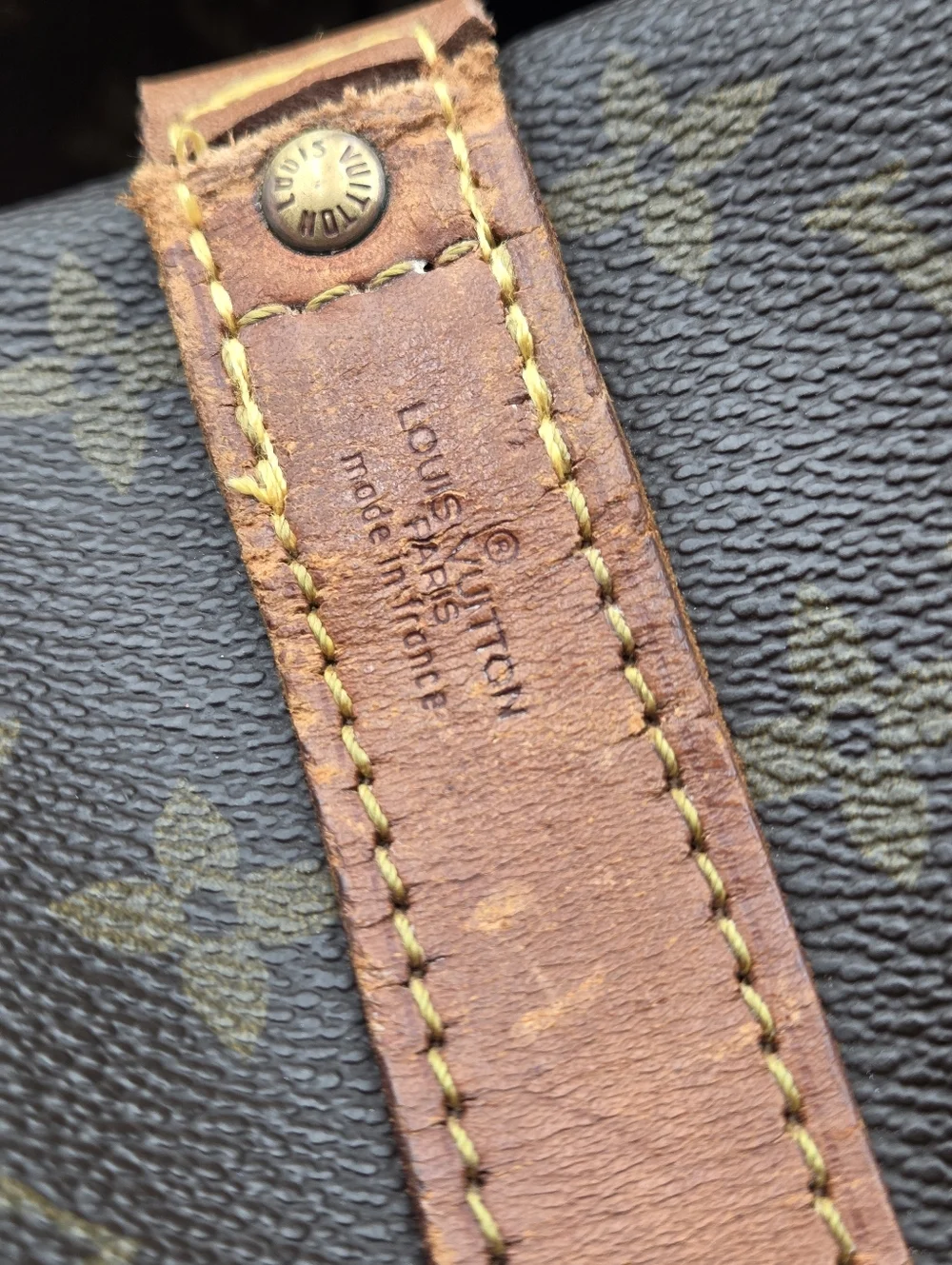 LOUIS VUITTON Monogram Keepall Bandouliere 45 Boston Bag.